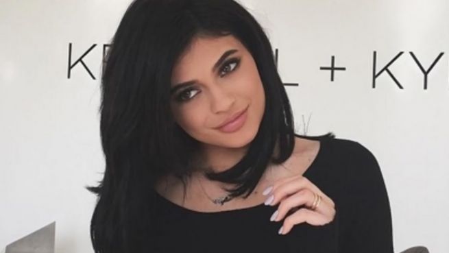 go to Rüpelhaft: Ist das Kylie Jenners Untergang?