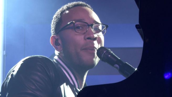 go to John Legend über Kanye: 'Die Musik braucht ihn'